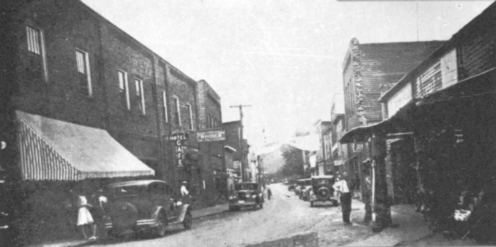 St. Charles, Virginia in the 1940s during the coal boom